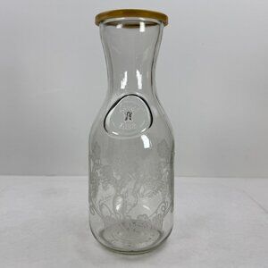 Vintage Glass California Wine Carafe Embossed Cherub Grapevine Gold-tone Lid #41